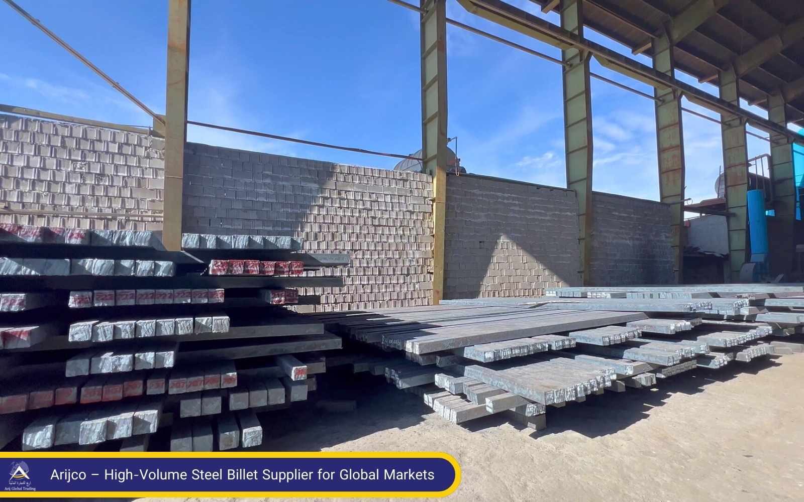 Export-ready steel billets securely bundled by Arijco.